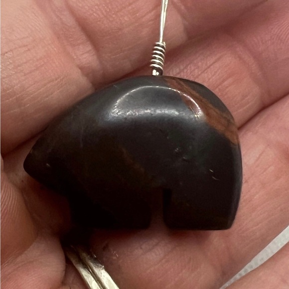 Vintage Zuni jasper with red coral gives the ability to fight for right, truth - Picture 2 of 6